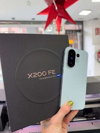 Vivo X200 FE 512gb semi nuovo