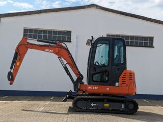 Miniexcavadora Atlas AC25F 2,5t