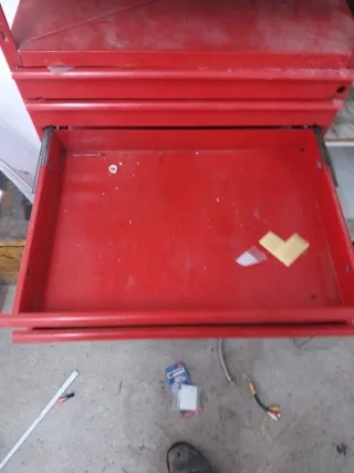 Estantería Wurt Roja con Cajones