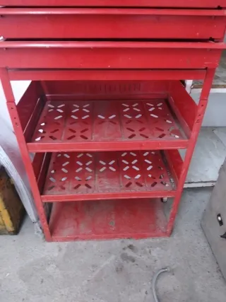 Estantería Wurt Roja con Cajones