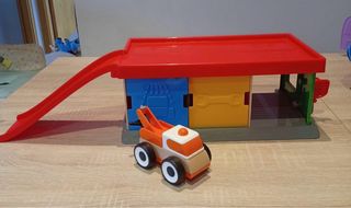 Parking de juguete con grua Ikea