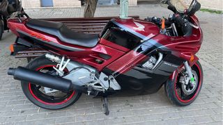 Honda CBR 600 F2