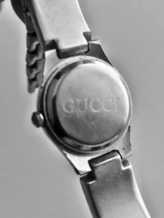 Orologio Gucci 6700L Vintage Donna Nero/Argento