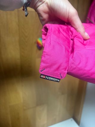 Abrigo Geographical Norway Rosa