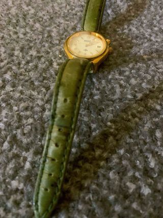 Orologio donna Seiko Kinetic oro e verde