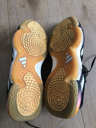 Zapatillas Adidas Stabil 16 talla 42