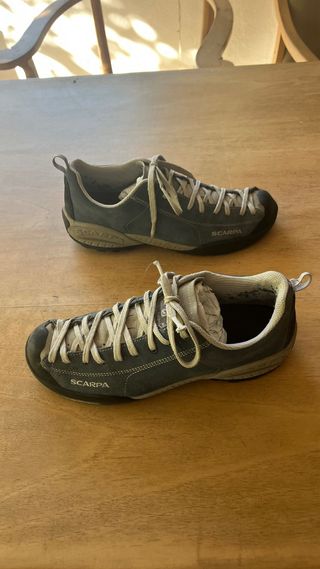 Zapatillas de piel Scarpa senderismo