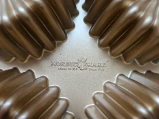 Molde 6 Bundt Cakes Nordic Ware Dorado