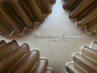 Molde 6 Bundt Cakes Nordic Ware Dorado