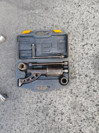 Llave desmultiplicadora ruedas camión