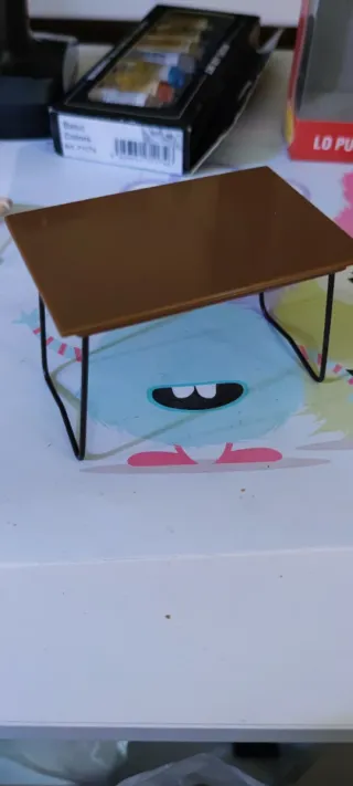 Tienda de campaña y mesa Madelman.  Escucho oferta