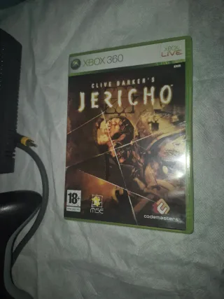 Xbox 360 + Mando + 3 Videojuegos