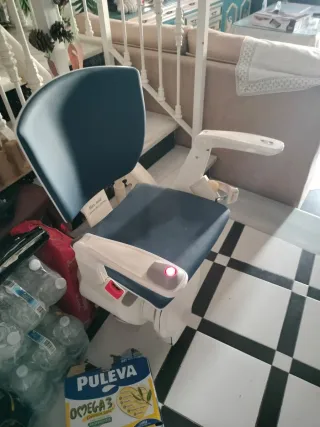 Silla salvaescaleras curva Vilber