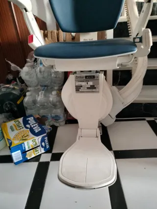 Silla salvaescaleras curva Vilber