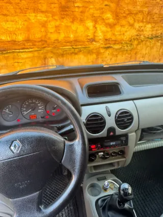 Renault Kangoo 2004