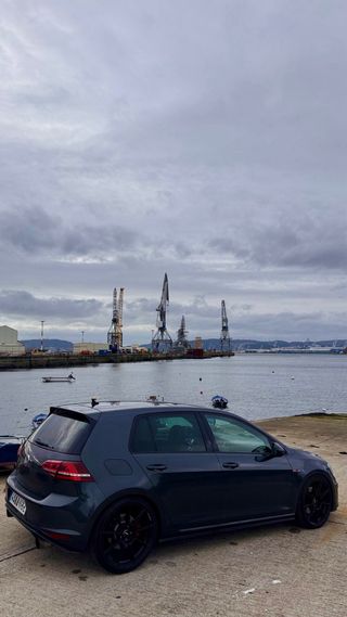 Volkswagen Golf VII GTI