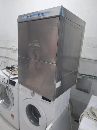 Lavavajillas Industrial Ellettobar