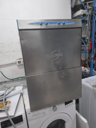 Lavavajillas Industrial Ellettobar