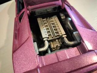Maisto 1/24 Lamborghini Diablo Morado