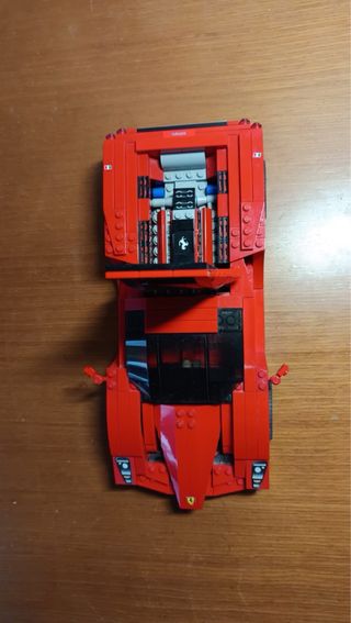 Maqueta de coche Ferrari Enzo 1:17 de Lego
