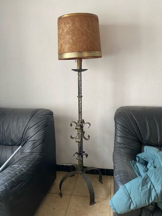Lámpara de pie clásica metal y tela