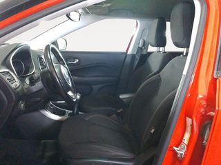 Jeep Compass Longitude 4X2