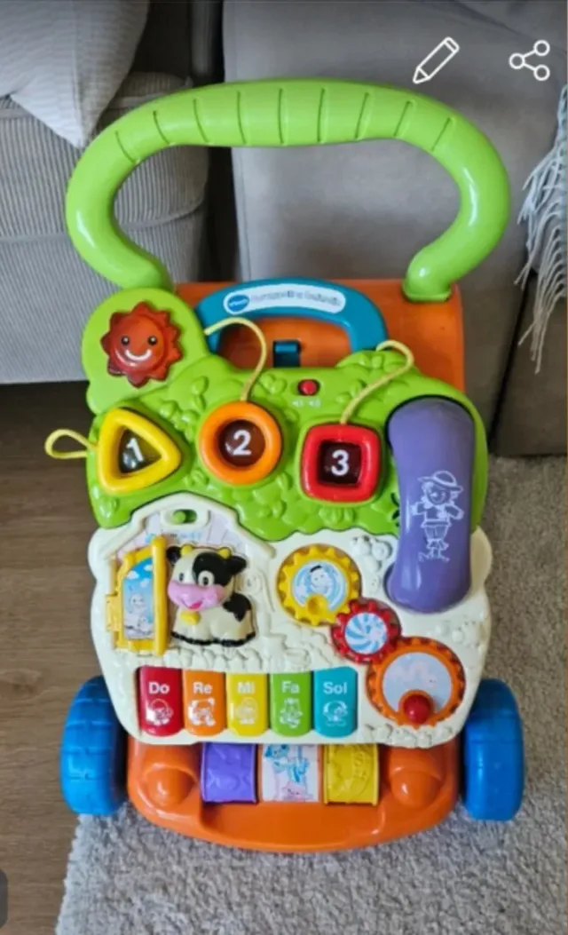 Mesa de juego Y correpasillos VTech