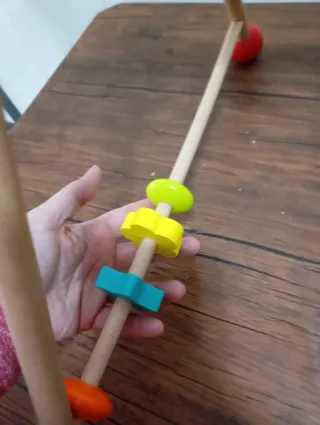 Arco de juegos para bebé de madera