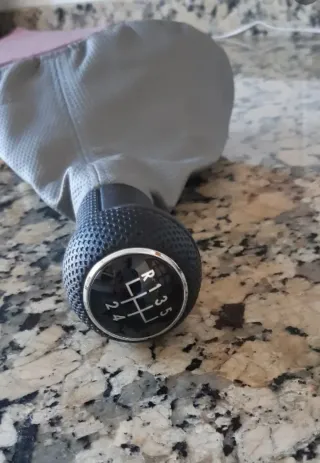 Pomo Palanca Seat Ibiza con Funda