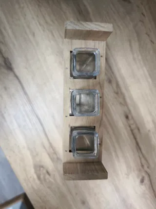 Porta fiori in legno e vetro