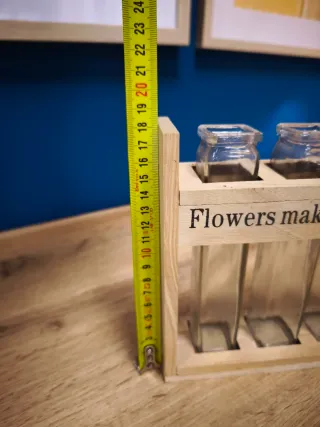 Porta fiori in legno e vetro