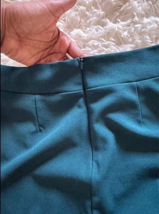 Lote Pantalones Vestir Rojo y Verde (Talla M)