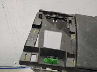 GUANTERA PEUGEOT 3008 9H05