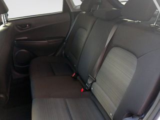 Hyundai Kona Essence 2WD