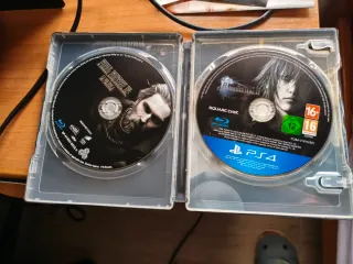 PS4 Slim 1TB Luna | Ed. FFXV | Juego + Caja