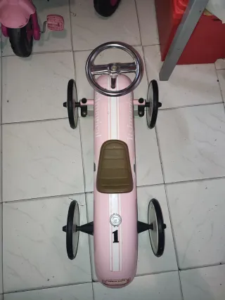 Correpasillos Vintage Itsimagical rosa.