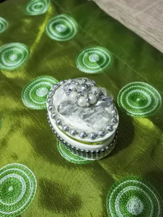 Joyero Vintage de Porcelana y Perlas