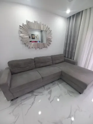 Sofá gris
