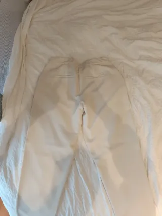 Traje Vila color crema talla 38-40