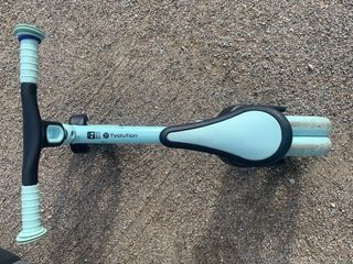 Bici de equilibrio Yvelo color menta