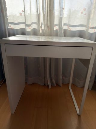 Escritorio blanco Ikea