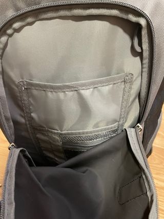 Mochila HP con ruedas para portátil