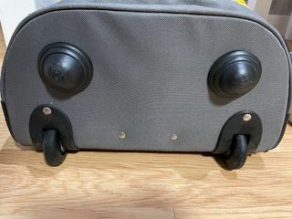 Mochila HP con ruedas para portátil