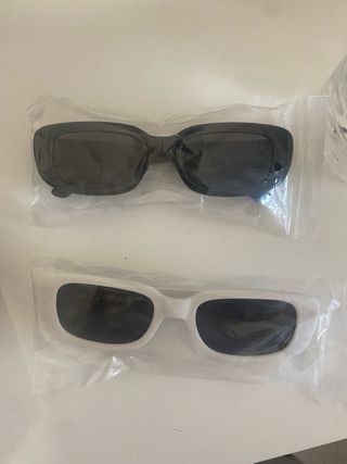 Gafas de sol negras y blancas para vestir