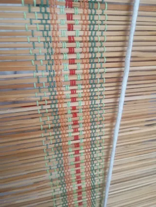 Estor de bambú y madera