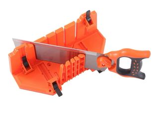 Sierra ingletadora naranja