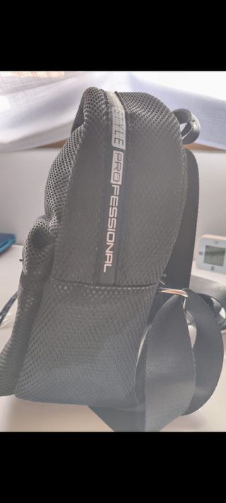 Mochila pequeña negra