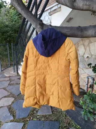 Chaqueta mostaza y azul