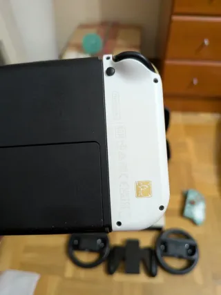 Nintendo Switch OLED Edición Zelda + complementos