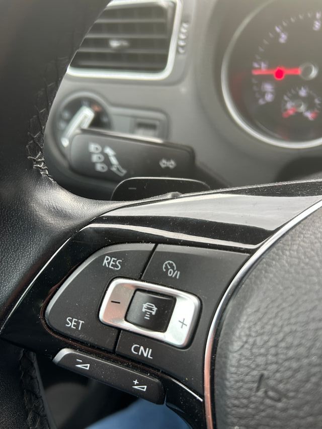 VOLKSWAGEN POLO 1.4TDI 90CV DSG7 SPORT 5P